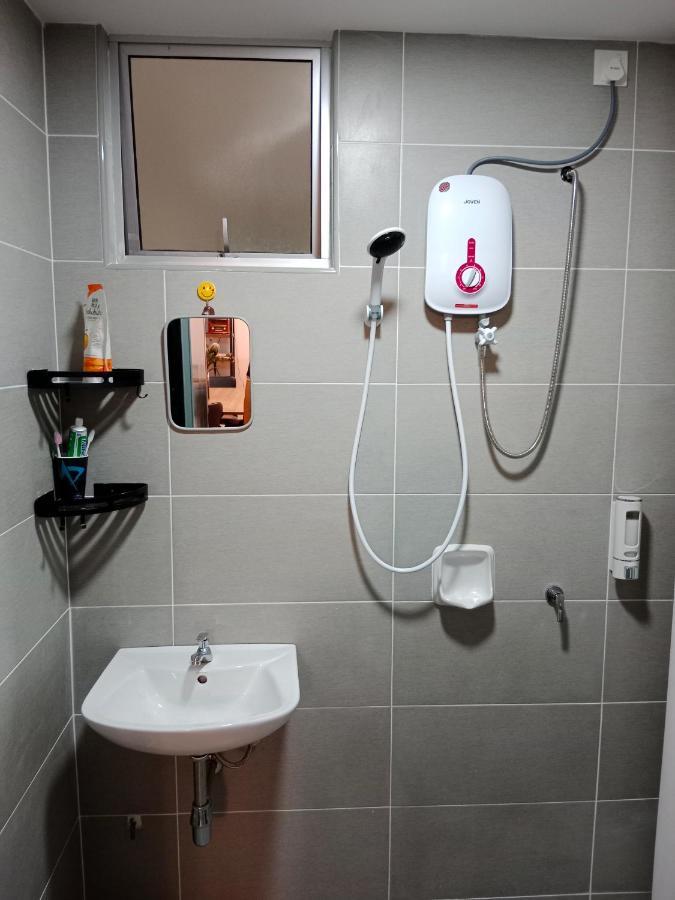 Muslim Homestay At Meru Ipoh Dış mekan fotoğraf