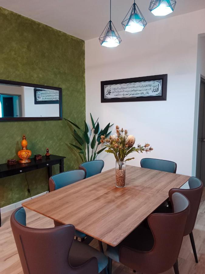 Muslim Homestay At Meru Ipoh Dış mekan fotoğraf